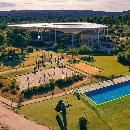 Thecamp Hotel & Lodges - Aix En Provence Aix-en-Provence Exterior foto